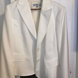 Kasper white blazer